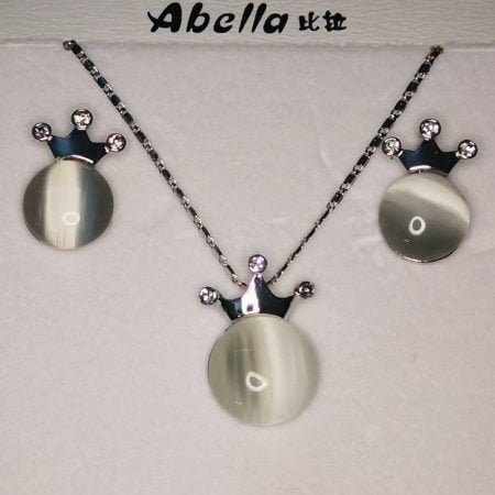 Crown top crystal Set of Necklace & Earring