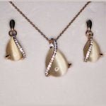 Waterdrop Catsey on Spiral Crystal set