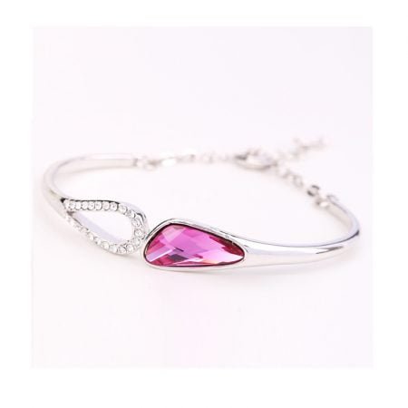 Geometric Rhinestone Metal Bracelet Red