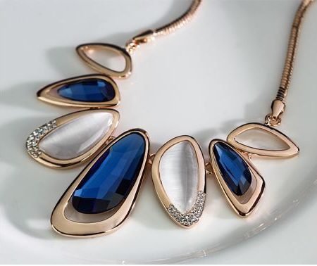 Creative designer necklace with crystal