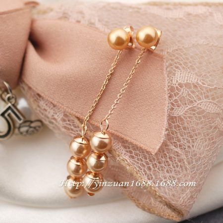 Red Apple Mltiple Ball Earring