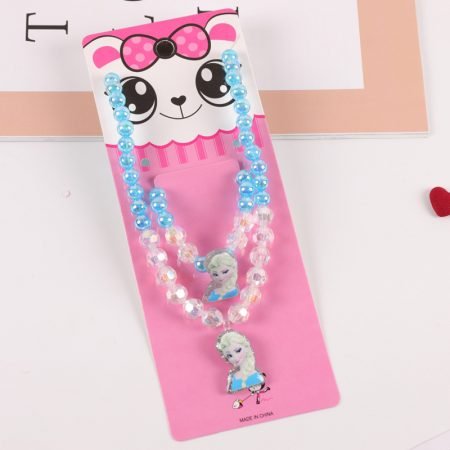 Princess pearl necklace and bracelet set