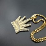 Men necklace with king crown pendant