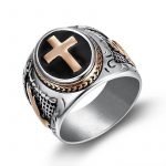 Men wide ring with emboss cross