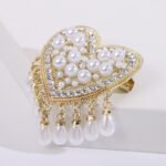 Heart shaped pearl brooches with rhinestone