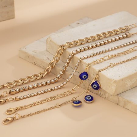Multilayer titanium bracelet with pearl bead and rhinestone