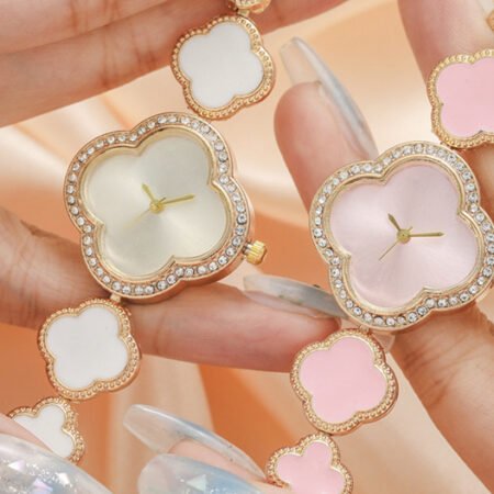 Petal four leaf clover design watch for woment
