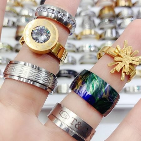 Circle titanium ring for men and women