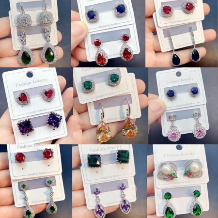 Random crystal and rhinestone tops earrings