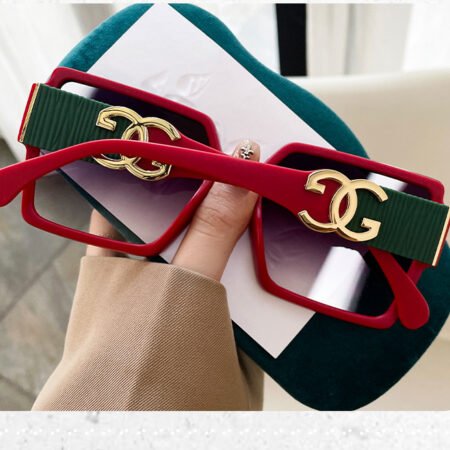 Square large GG frame sunglass