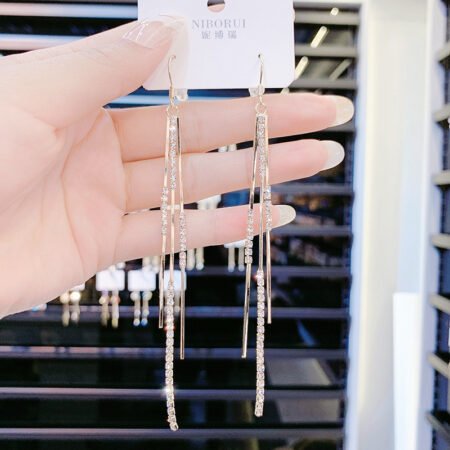Various gold plated premium earrings random choice 1 pair