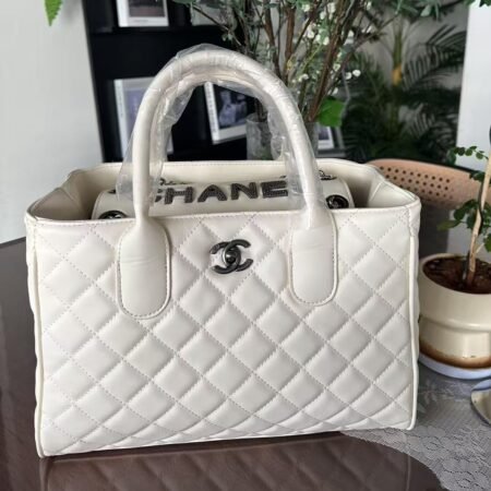 Chanel big size luxury bag
