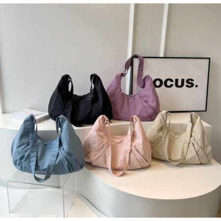 Large capacity gym bag tote bag with side chain