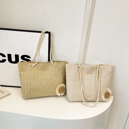 Trendy woven tote bag with sunflower